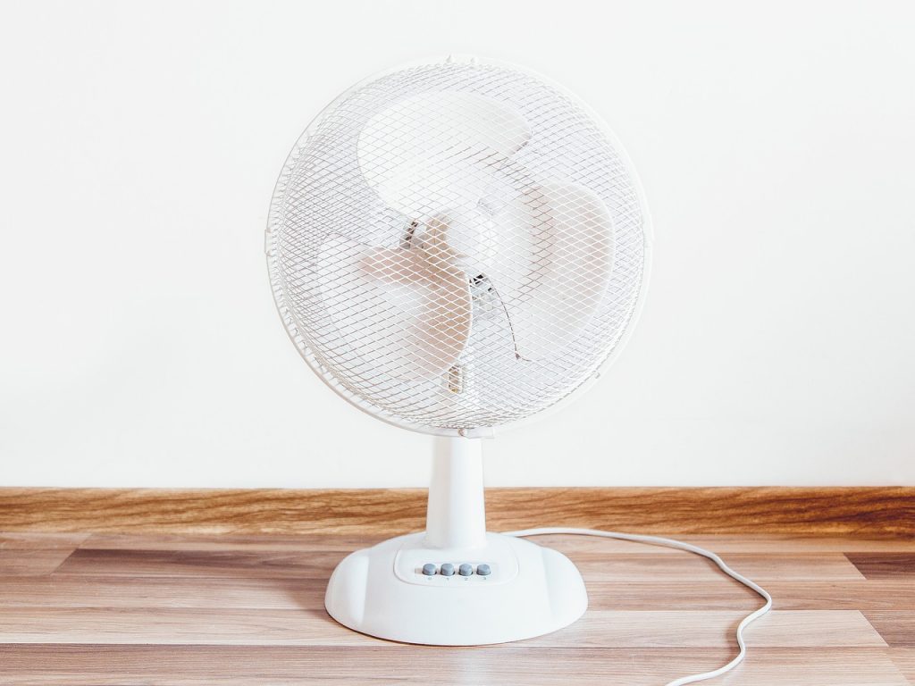 white, fan, hardwood-926202.jpg